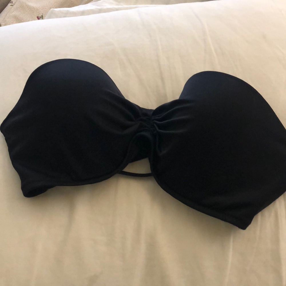 Victoria’s Secret black strappy bandeau top 34D
